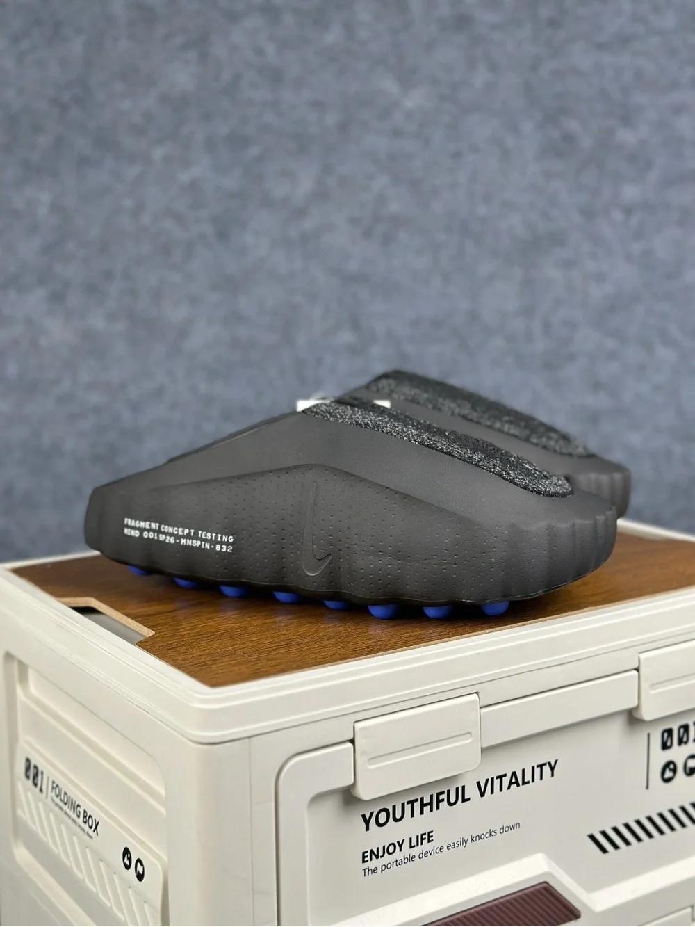Nike x Fragment Design Mind 001 Black Recovery Slides IQ8502-001 Massage Slipper